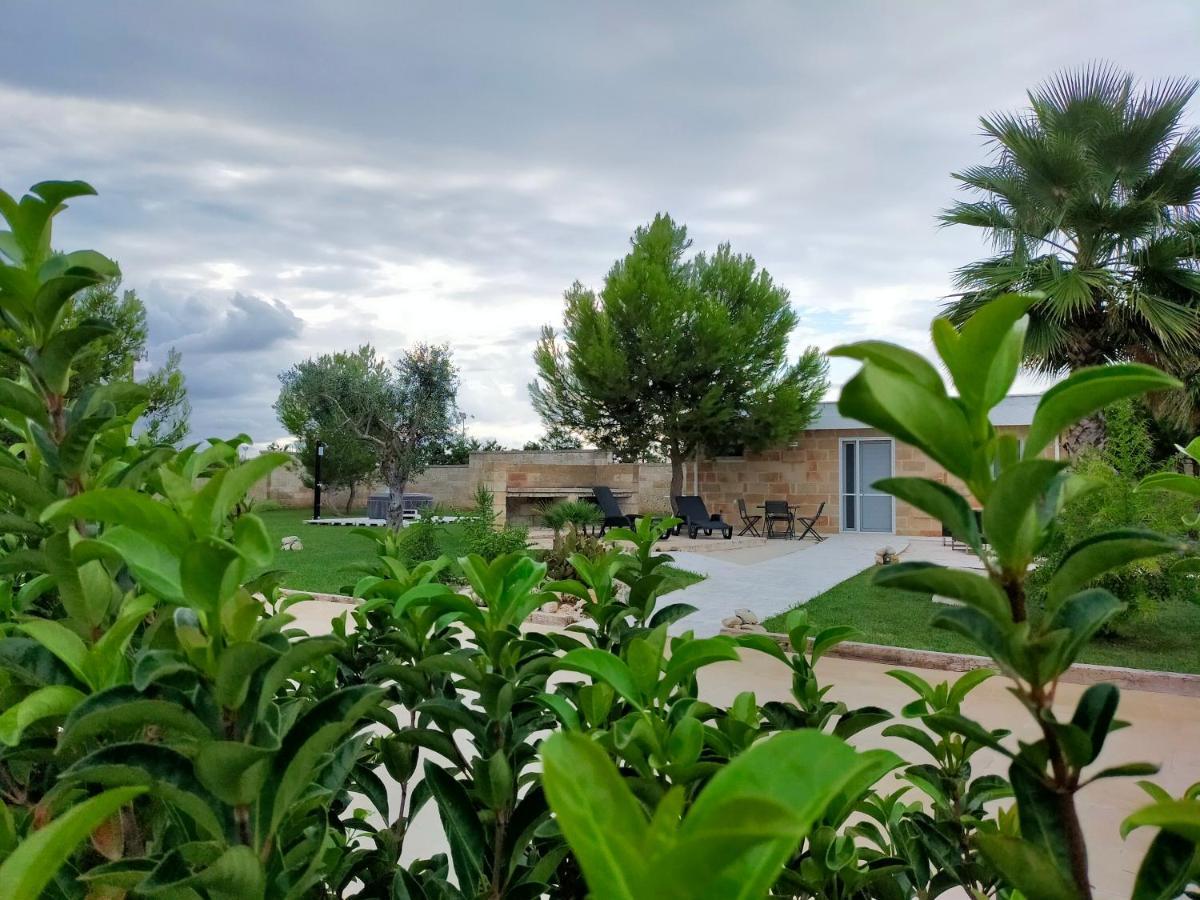 Villa Il Giardino Deluxe Lizzanello Exterior foto